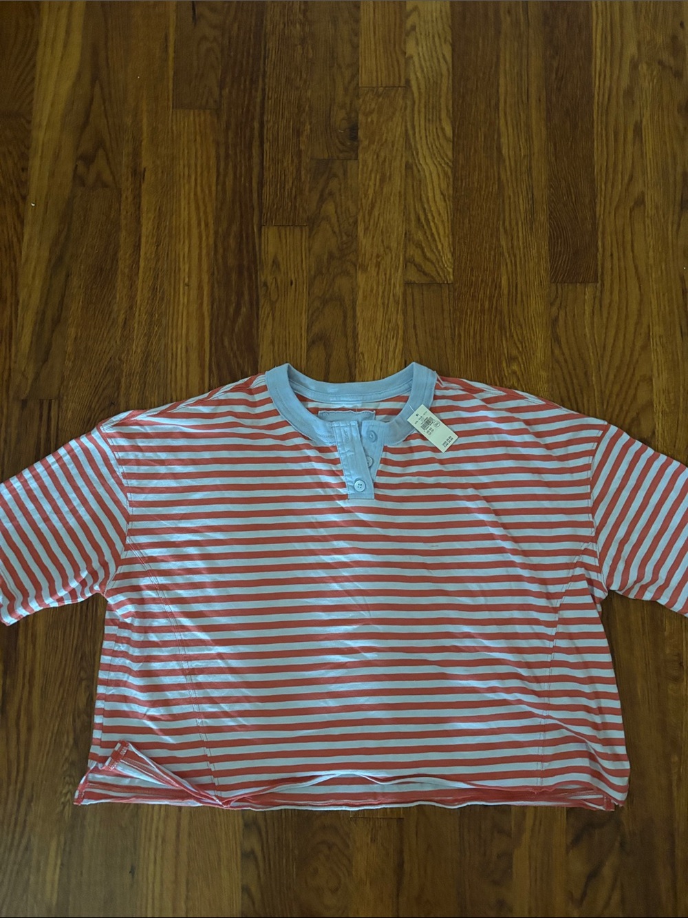 Aerie Top - Picture 2 of 4